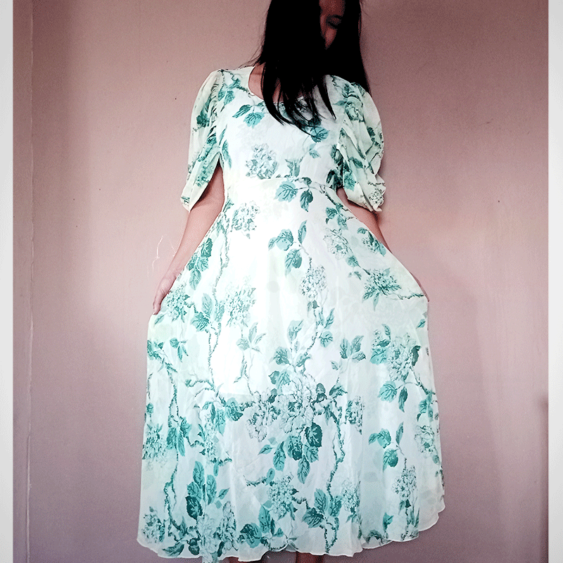 Robe georgette évasée à l'indienne