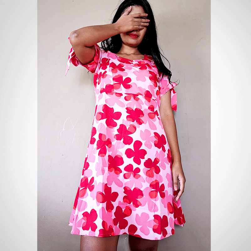 Robe fleurie rose